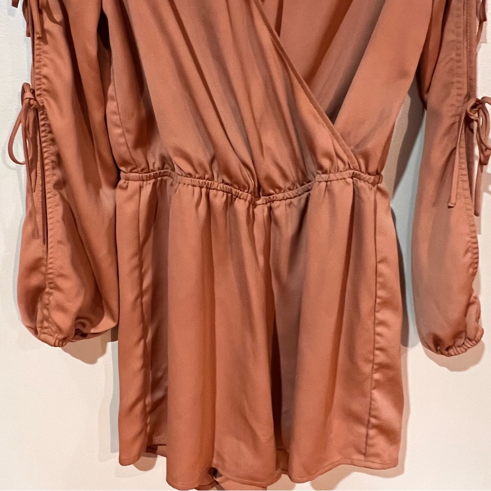 Material Girl Brown Long Sleeve Romper, Sz Medium - Picture 6 of 7